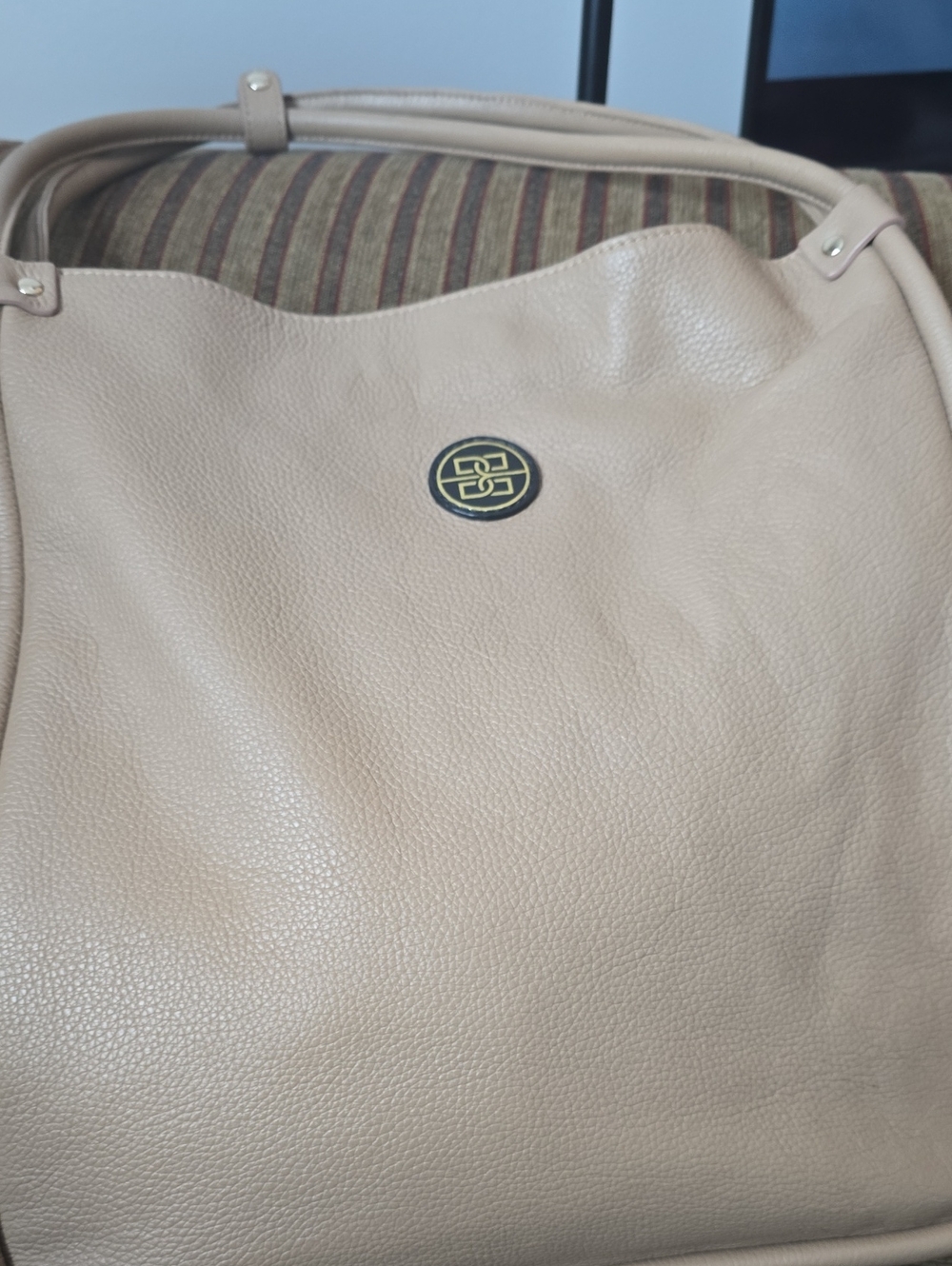 Pebble Leather Tote in Light Beige with Gold Accent